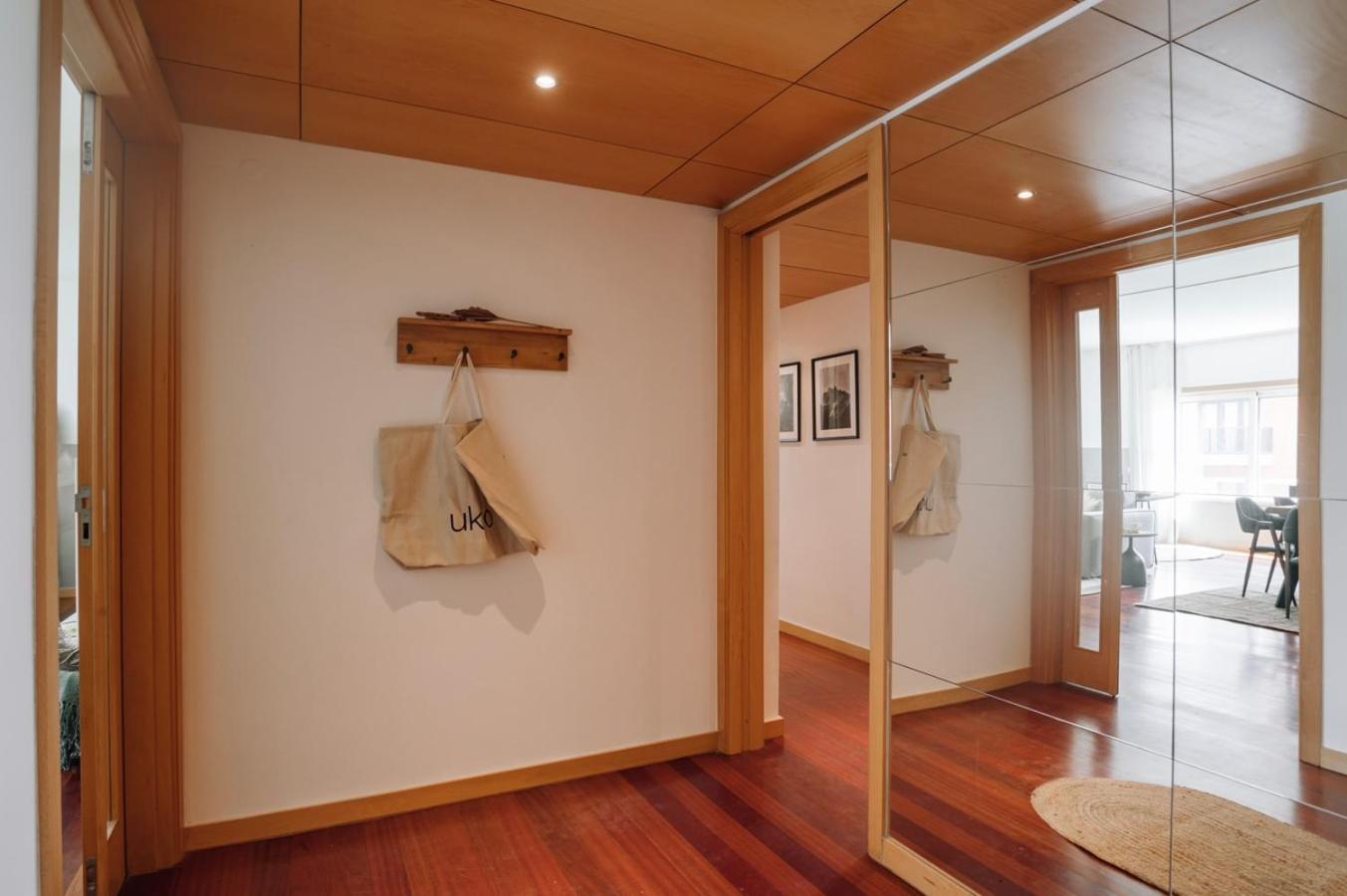 Ascou - 3 Bedrooms In Parque Nacoes Lissabon