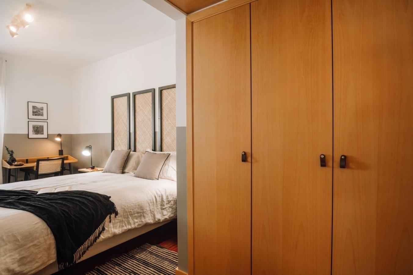 Apartment Ascou - 3 Bedrooms In Parque Nacoes